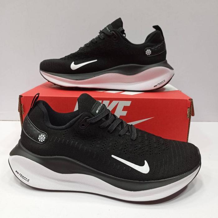 SNEAKER NIKE ZOOM REACT INFINITY ORIGINAL hitam putih, 45 - Main Image