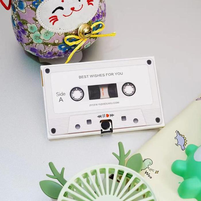 Gambar Gift Card Voice Card Voice Record Ucapan Rekaman Suara Hadiah Kado - Putih dari Hrnty99 undefined Tokopedia