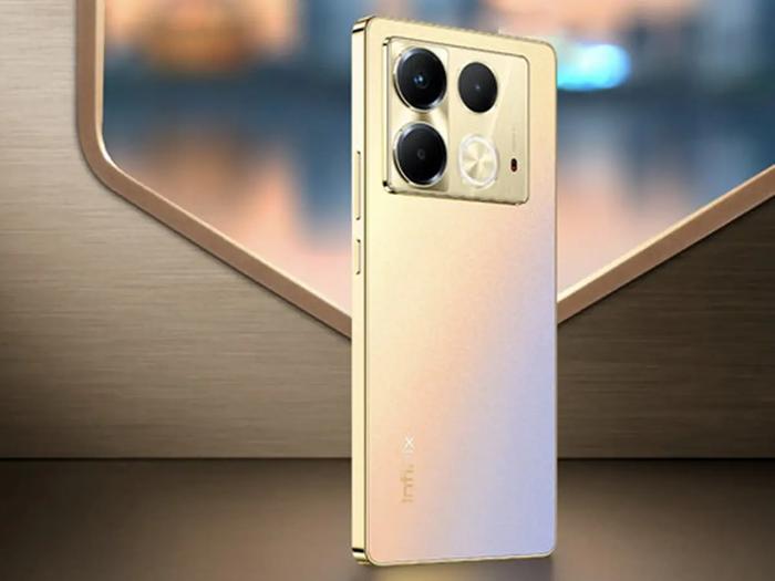 Gambar INFINIX NOTE 40 PRO 5G DIMENSITY 7020 5G AMOLED 3D CURVED 120HZ NOTE 40 PRO 4G AMOLED 3D CURVED HELIO G99 ULTIMATE FAST CHARGE 70W GARANSI RESMI - TITAN GOLD, NOTE 40 PRO 5G dari Melody Ponsel undefined Tokopedia