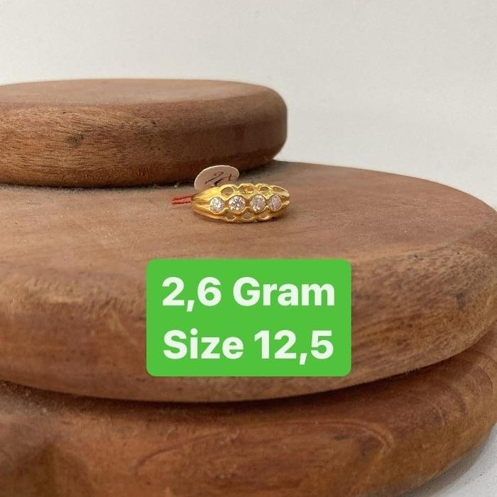 Gambar Cincin Emas Permata 4 16K 2,6 Gram Size 12,5 dari Toko Mas Medan Baru undefined Tokopedia