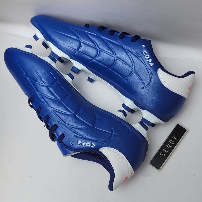 Gambar Adidas Copa Pure 2.4 FxG IE4906 Lucid Blue White Red Warna Biru Original 100% Ori Sepatu Sepak Bola Flexible Firm Ground Football Soccer Baru BNIB Brand New In Box Branded Resmi Keren Kekinian Classic Ringan Enteng Awet Asli Nyaman - Biru, 42 dari SENDYYD undefined Tokopedia