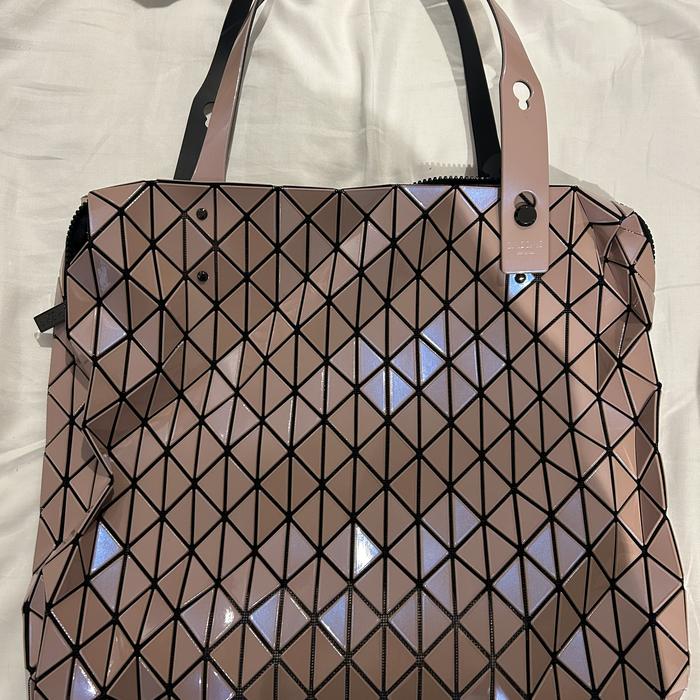 Gambar baobao issey miyake dari 246 Shop undefined Tokopedia