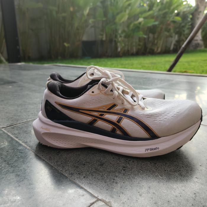 Gambar Asics Gel Kayano 30 Anniversary Edition Size 41.5 [Good Condition] dari I Wore It First undefined Tokopedia