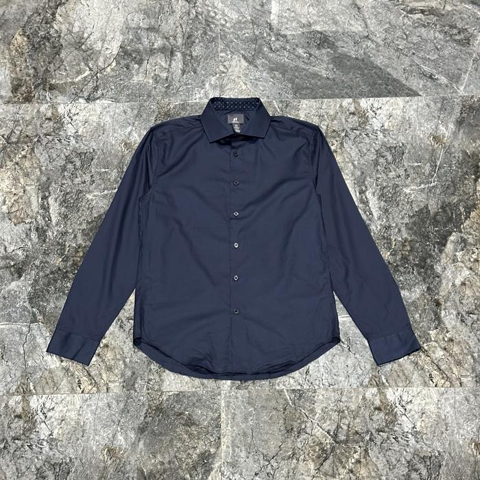 Gambar Premium Cotton Slim Fit Shirt Kemeja Pria Kerja Kantor Formal - Navy, S dari OTOMO Store undefined Tokopedia