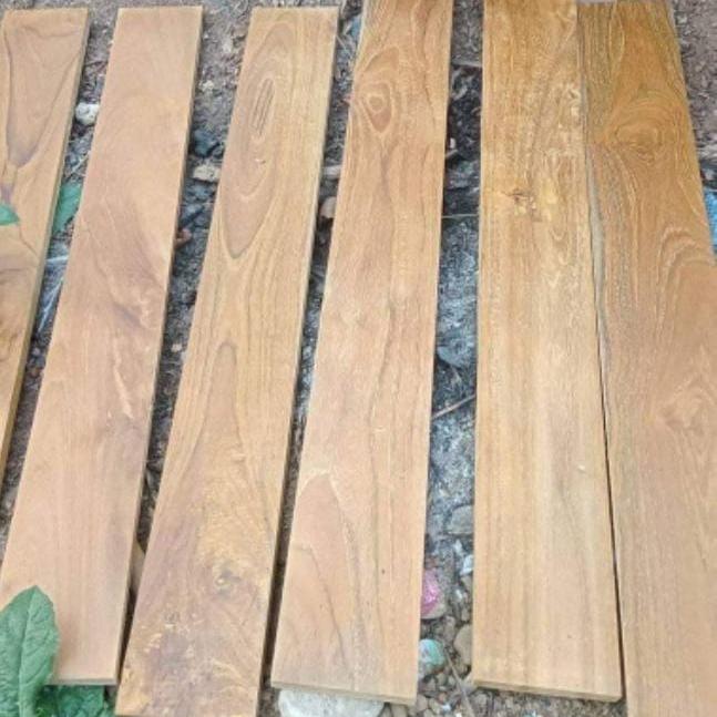 Jual floring kayu jati super, lantai kayu jati bahagia, rumah idaman