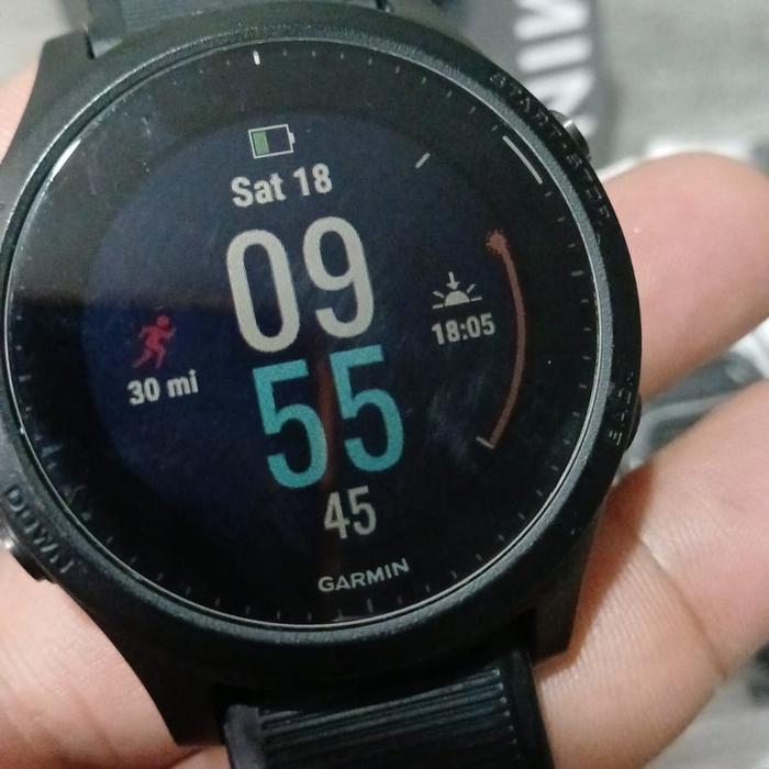 Gambar garmin forerunner 945 music black lumayan mulus good dari aloha baiik undefined Tokopedia
