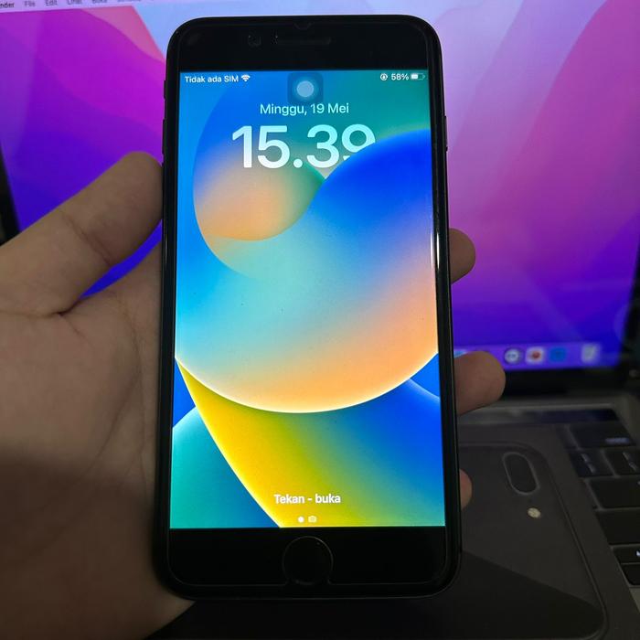 Gambar IPHONE 8 PLUS + 64GB SECOND ORI IBOX dari Hyper Komputer Official undefined Tokopedia