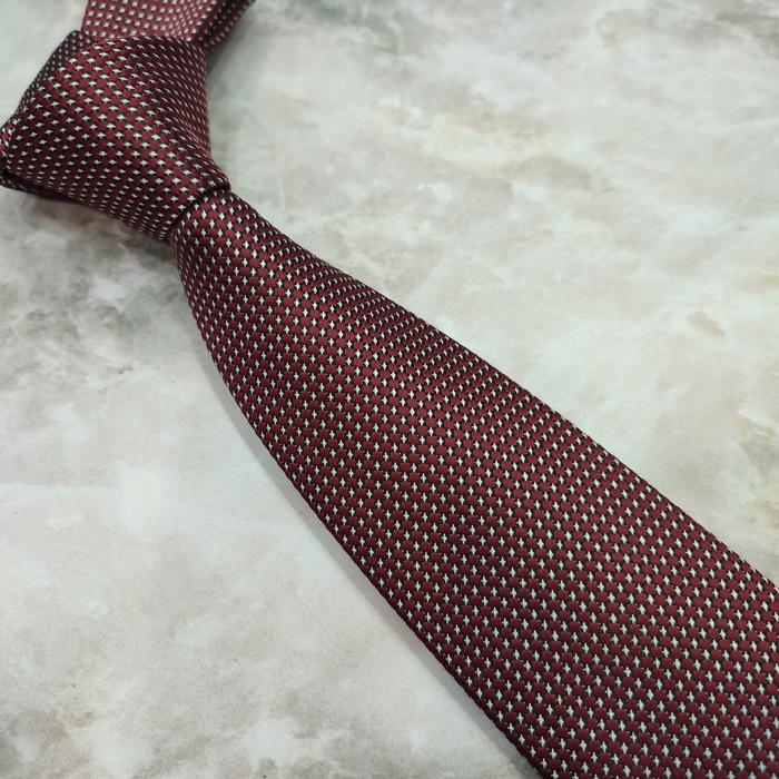 Gambar Dasi maroon polos dasi ikat manual dasi kantor pria dasi merah import - MM8 dari sellingsto undefined 5 Tokopedia