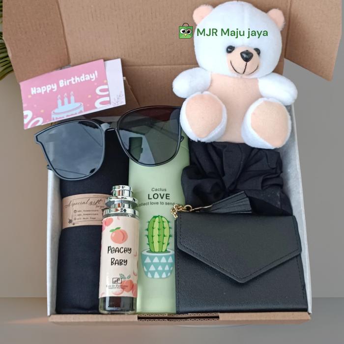 Gambar hampers ulang tahun anniversary cewek kado aksesoris cewek gift hadiah - Hitam Teddy, Bening dari NnN Hamperstore undefined Tokopedia