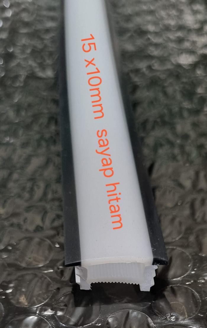 Gambar Cover Led Strip FLEXIBLE 15x10 12x10 Cover Strip Led Silicon Susu - 15 x 10mm Hitam dari Lancar Terus Led undefined Tokopedia