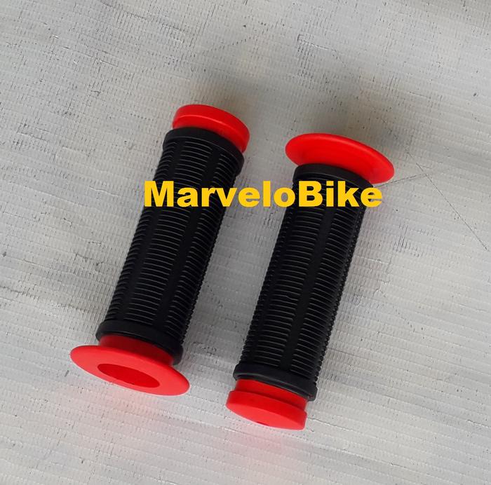 Gambar Hand Grip Sepeda Anak Sarung Stang Sepeda Anak 12 16 18 inch Atlantis - Hitam Merah dari MarveloBike undefined Tokopedia