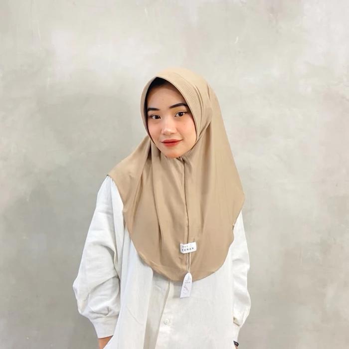 Gambar Hijab Instan Jilbab Pet Kudung Polos bergo Dzevada by Hijab Kenan sz M - oad dari Batik Kenken undefined Tokopedia