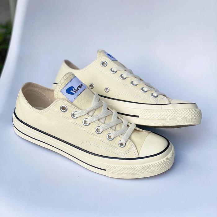 Gambar Sepatu Ventela Cream Low 70s 100% Original - Cream, 38 dari nara shop id_NEW undefined Tokopedia