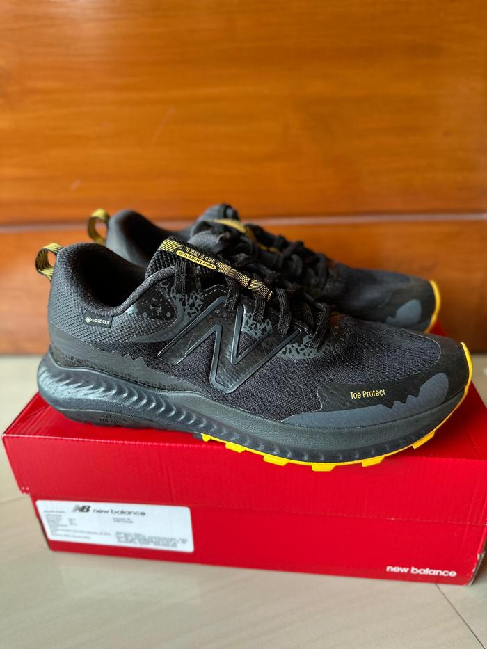 Gambar New Balance Trail Running Dynasoft Nitrel v5 (GORE-TEX) 224MEJES dari Afsportconsign undefined Tokopedia