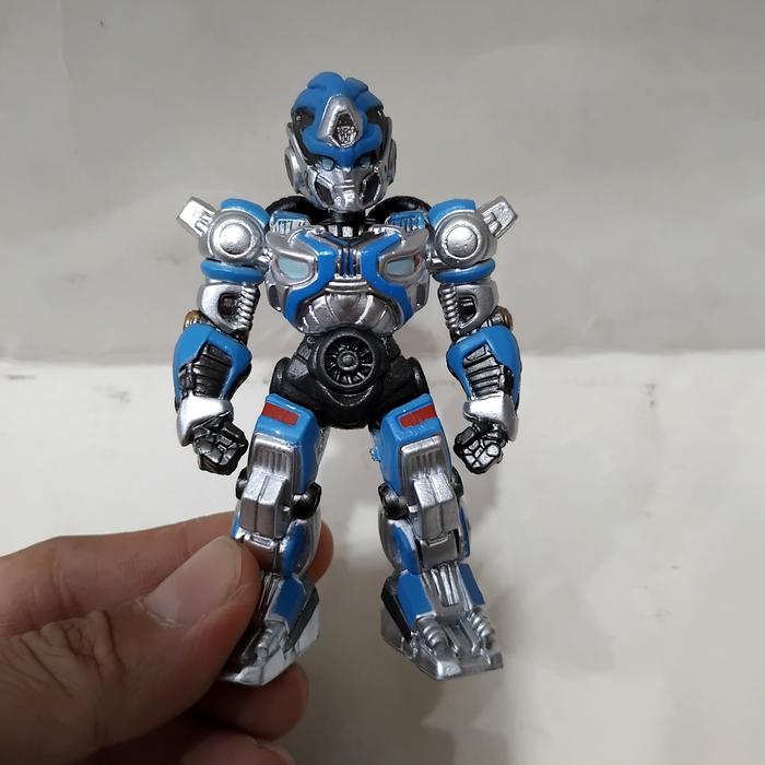 Gambar action figure transformers - Optimus prime bumble bee transformers - mainan transformers - pajangan hiasan kue transformers - Mainan anak robot transformers karet - jual satuan - 10cm - Robot Mobil dari Mainan Mall Jkt undefined Tokopedia