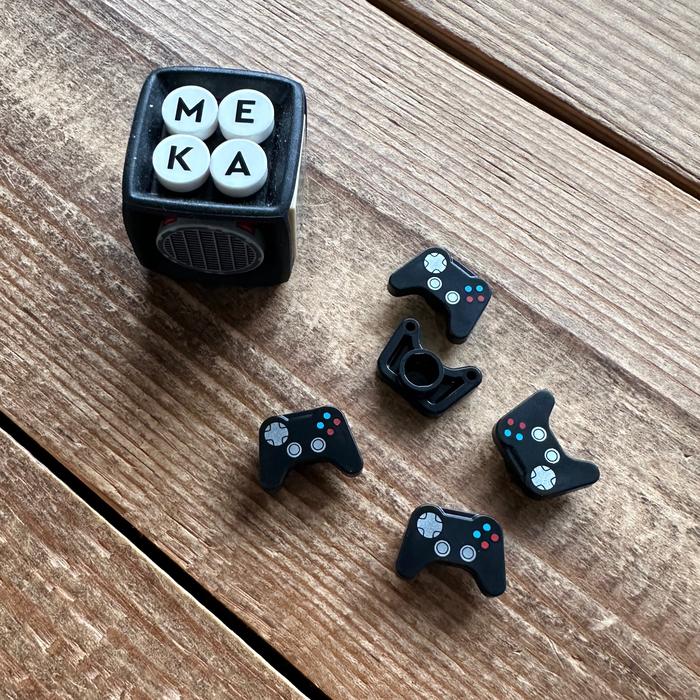 Gambar Lego part black video game controller no 53118pb01 dari Mekabrick undefined Tokopedia