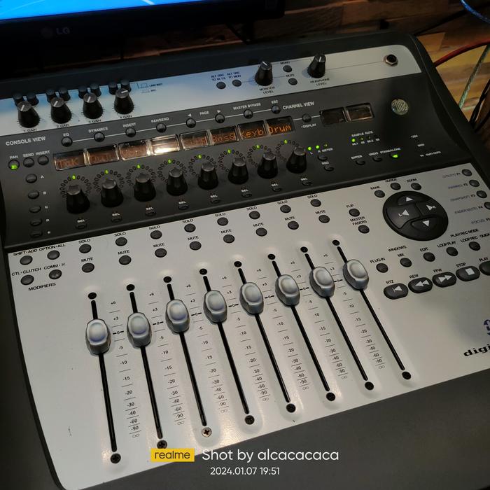 digidesign Digi002」インターフェイス コンソール ミキサー