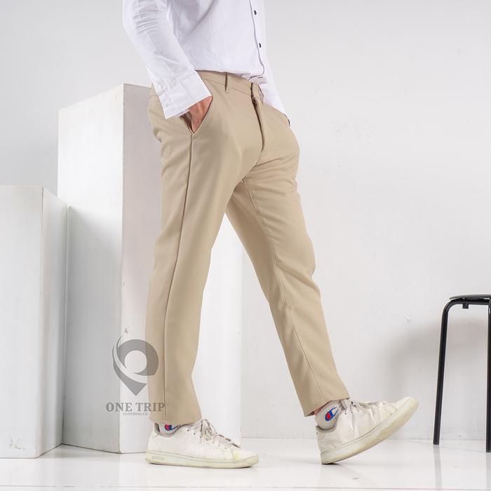 Gambar celana panjang pria angkle pants celana kantor celana bahan - cream - Cream, 27 dari One'trip clothing-co undefined Tokopedia