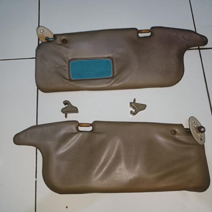 Gambar sun visor starlet kotak copotan ori dari mikdar acc starlet undefined Tokopedia