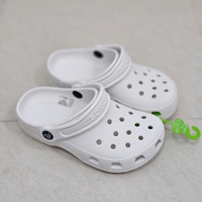 Gambar Sandal Anak Crocs Classic Clog Kids N Junior / Sendal anak unisex - Putih, C11 dari Crocs Collection undefined Tokopedia