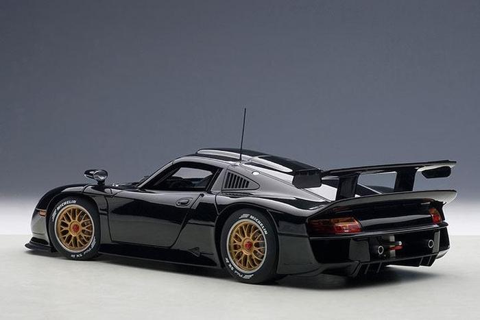 1/18 AUTOART PORSCHE 911 GT1 1997 PLAIN BLACK | Indo4ward