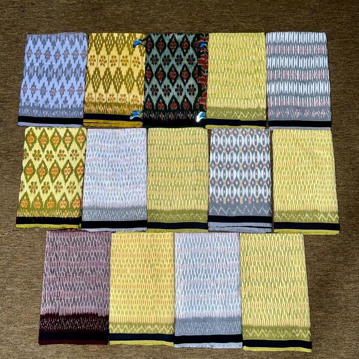 Gambar sarung goyor tenun ATBM kagokan dari gudang sarung goyor. undefined Tokopedia