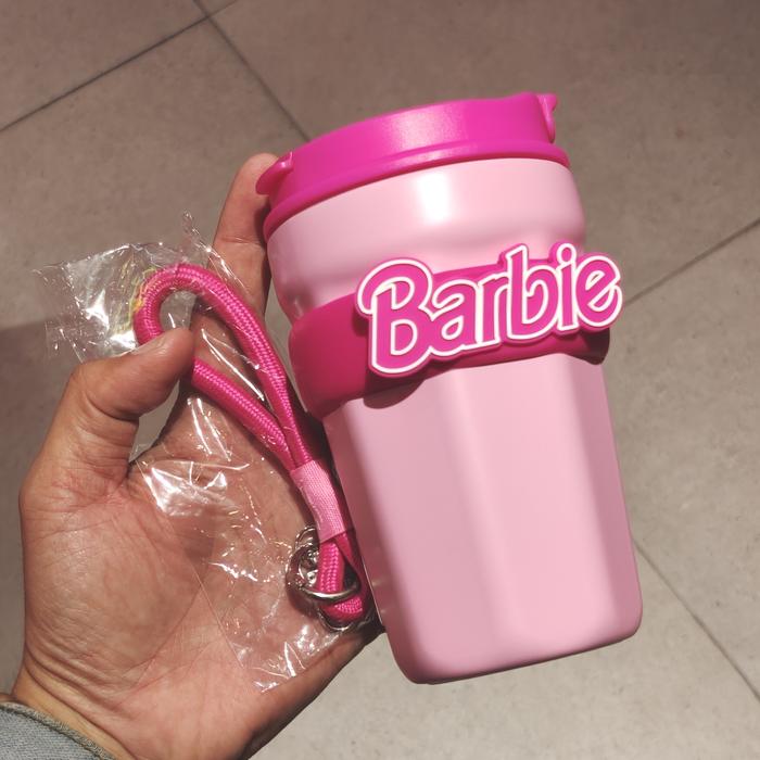 Gambar MINISO  Botol Minum Sedotan Stainless + Handle (380ml) BARBIE Collec - Soft Pink dari LEELOUF Shop undefined Tokopedia