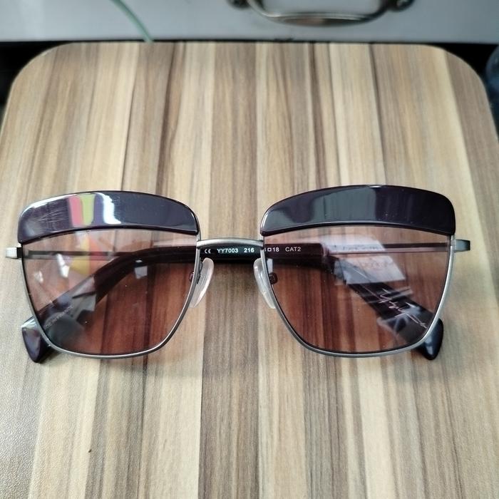 Gambar kacamata frem sunglasses pria maupun wanita second original berkualitas yhoji Yamamoto dari humanglasses undefined Tokopedia