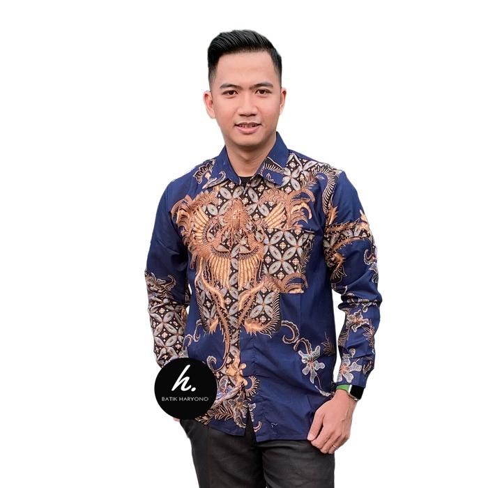 Gambar Baju Kemeja Batik Pria Lengan Panjang Modern Slim Fit Mewah Kondangan - Biru, M dari Batik Haryono Store undefined Tokopedia