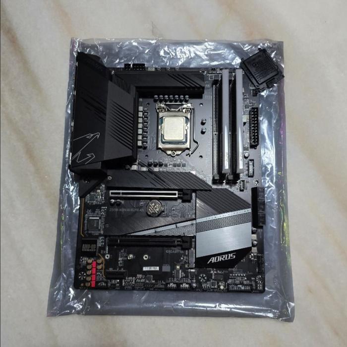 [動作◎] Core i5-11400 + Z590 MB + 16GB RAM 動作◎] Core i5-11400 + Z590 MB + 16GB RAM Amazon.com: Intel