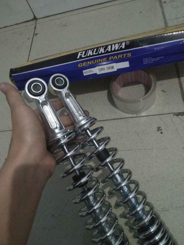 Gambar Shokbeker Skok Peredam Kejut Belakang SUPRA CHROME Merk FUKUKAWA dari Kana Motor undefined Tokopedia