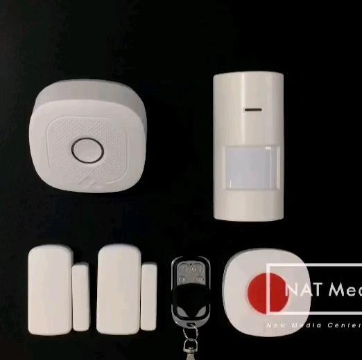 Gambar 2023 hot selling smart home devices GSM alarm kit 2.4G WIFI support dari KineticBuy undefined Tokopedia