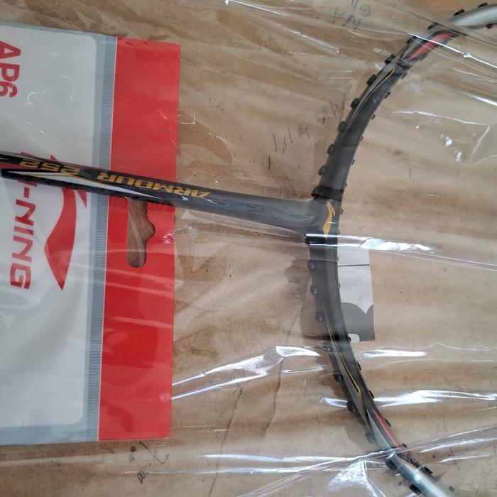 Gambar Raket Badminton Lining Armour - Biru dari Ace Sport Indonesia undefined 4 Tokopedia