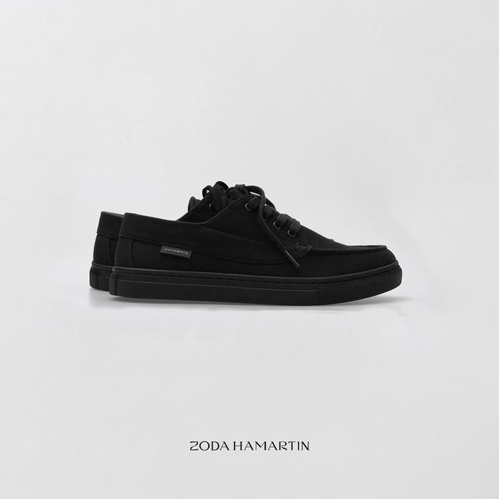Gambar Zoda hamartin Sepatu Pria JOYLAND V2 Triple Black Shoes - Triple Black, 39 dari ZODAHAMARTIN undefined Tokopedia