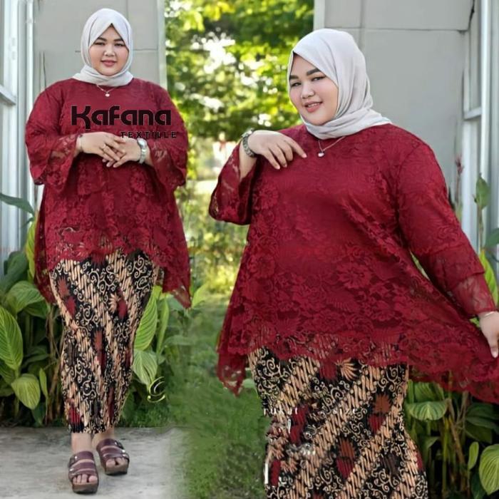 Gambar Setelan Kebaya Rinjani Hitam Brokat Big Size Satu Set Baju Kebaya Moderen Wanita Wisuda Kondangan Tunangan Pesta Stelan Kebayak Brukat Silver Ukuran Jumbo Dewasa Kekinian Kabaya Borkat Rok Batik Modern Hijab Untuk Orang Gemuk Ld 120 125 130 Xxl Xxxl - maroon, XXXL dari Kafana Textille undefined Tokopedia