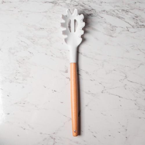Gambar Frost White Silicone Scrapper Spatula - Spaghetti Serve dari Brewsuniq Store undefined Tokopedia