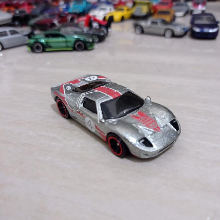Jual Hotwheels zamac series ford gt 40 loose Kota Medan Dev