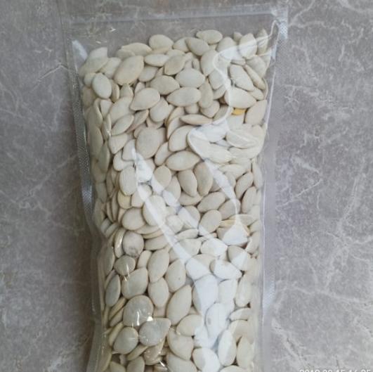 Gambar ~ ANEKA CEMILAN KWACI BIJI LABU PUTIH BESAR/KUACI BIJI WALUH PUTIH - putih 250gr dari GARDEN KITA undefined Tokopedia