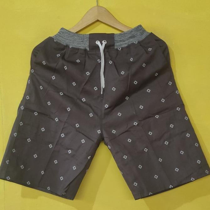 Gambar Celana Pendek Pria Murah Santai Surfing Kolor - abu titik, all size 27-34 dari SAHABAT-KICAU undefined Tokopedia