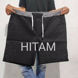 Gambar celana chinoS pendek PRIA REMAJA DEWASA DISTRO SURFING BIGE SIZE 40-45 - Hitam, 42 dari SAHABAT-KICAU undefined Tokopedia