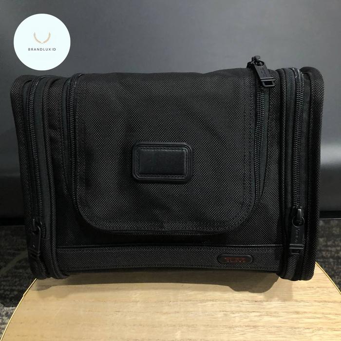 ALPHA トラベル・キット ブラック｜TUMI(トゥミ)公式サイト | TUMI