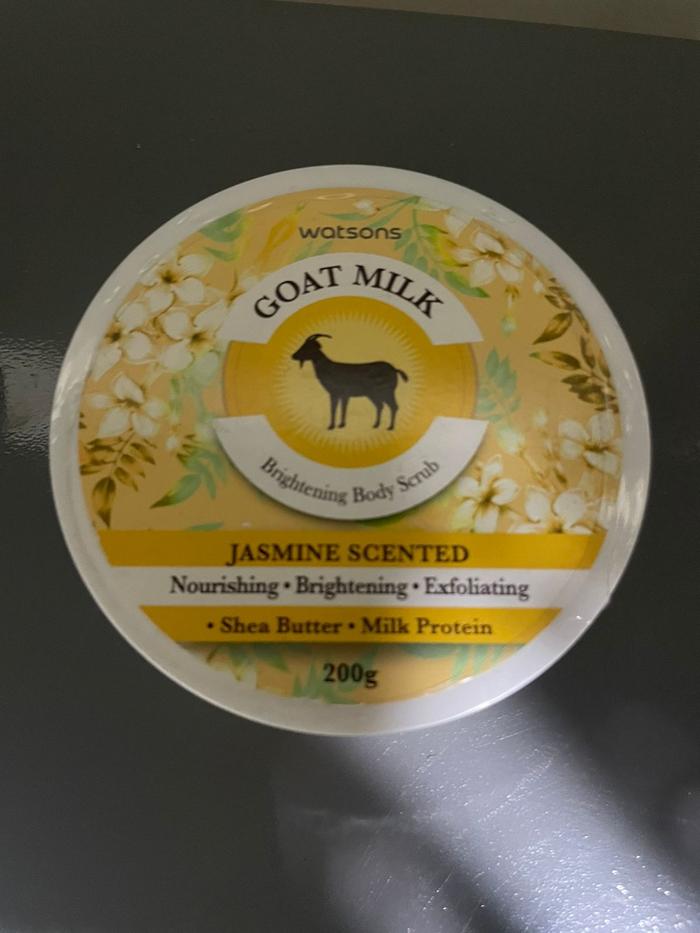 Gambar WATSONS GOAT MILK BODY SCRUB 200G/BODYSCRUB WATSONS - Kuning dari babyolsen undefined Tokopedia