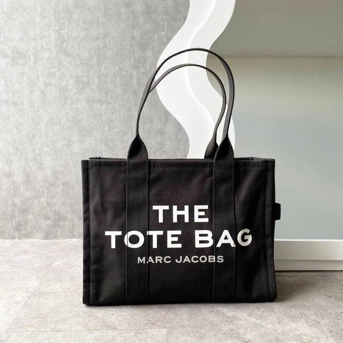 Gambar Marc Jacobs MJ Large Traveler Tote Bag Canvas in 4 colors - Black dari Carina Luxury undefined Tokopedia