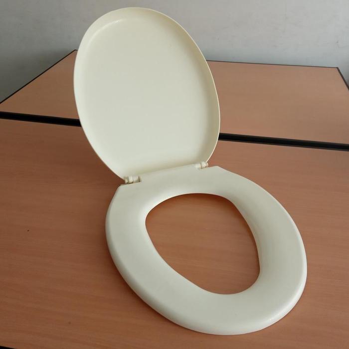 Gambar Tutup Closet Model Toto American Standart Volk Ina Universal Oreste ( - IVORY dari Qurt Coin Mall undefined Tokopedia