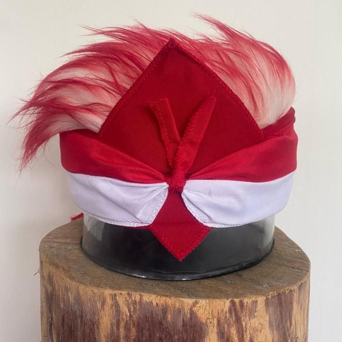 Gambar topi udeng rambut palsu pria Merah Putih - Merah Putih dari Mode Lifestyle undefined Tokopedia