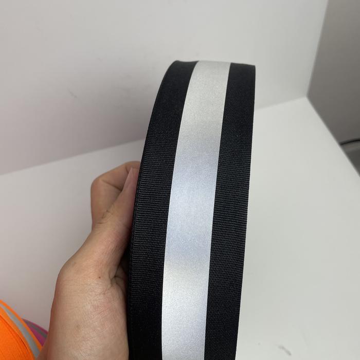 Gambar Pita Scotlight Skotlet Scotlite Kain Reflektor Hijau Stabilo Silver - Hitam dari Wu Safety Indonesia undefined Tokopedia