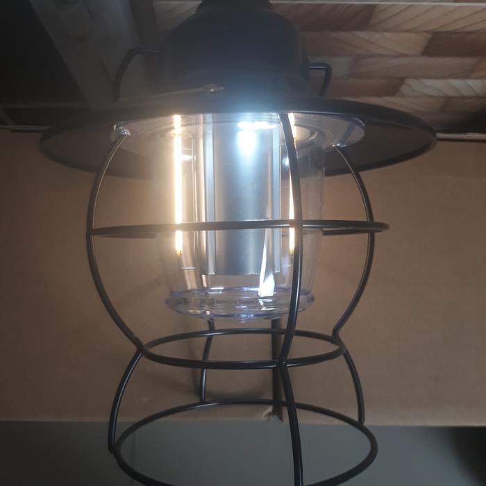 Gambar lampu camping retro lauka dari CAMPING MADNESS undefined Tokopedia