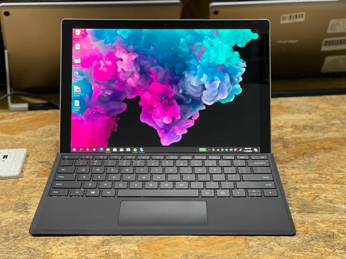 Surface Pro 5 Win10 メモリ 8GB SSD 256GB Surface Pro 5 Win10 メモリ 8GB SSD 256GB Amazon.co.jp: Surface Pro
