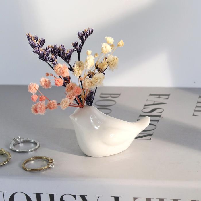 Gambar Vas Bird Mini Aesthetic | Vas Keramik Bunga Dried Flower | Home Decor dari Homelines.id undefined Tokopedia