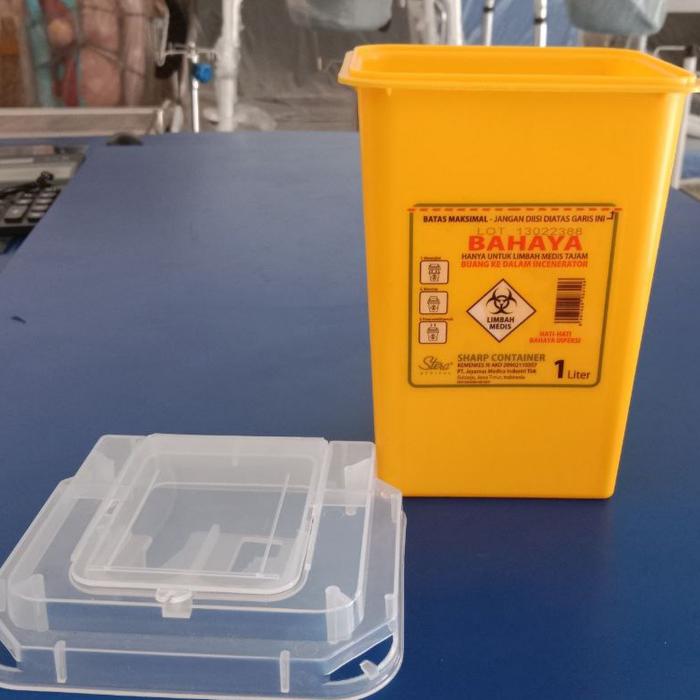 Gambar Tong Sampah Medis / Sharp Container Stera - uk 5 liter - 1 LITER dari Central Medica Kenten_NEW undefined Tokopedia